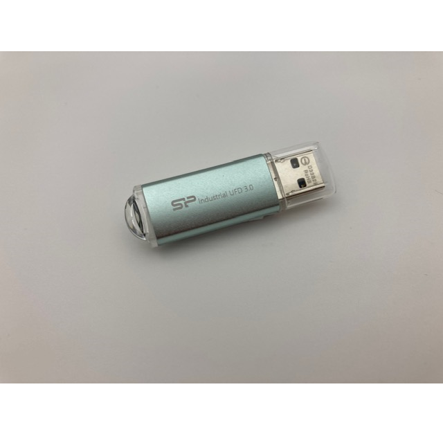 USBフラッシュメモリ 32GB
